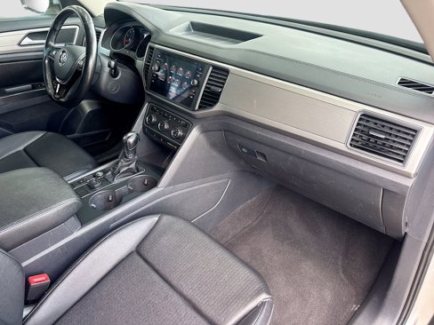 Used 2018 Volkswagen Atlas SE image 28