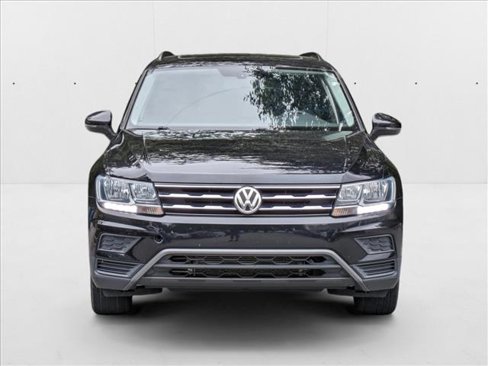 Used 2019 Volkswagen Tiguan SE w/ Panoramic Sunroof Package image 5