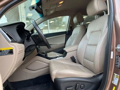 Used 2016 Hyundai Tucson Limited image 4