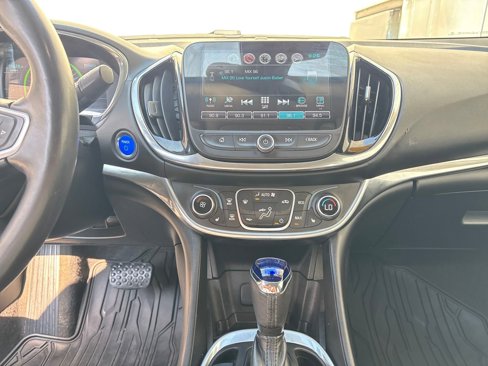 Used 2017 Chevrolet Volt Premier w/ Driver Confidence II Package image 19