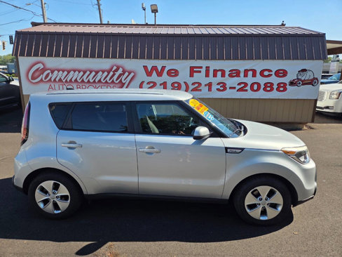 Used 2015 Kia Soul image 2