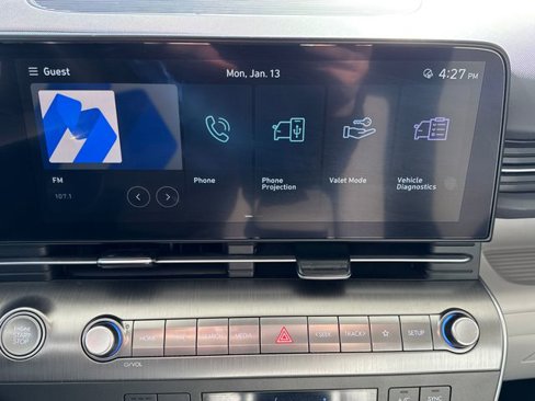 Used 2024 Hyundai Kona SEL image 19