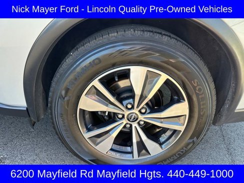 Used 2023 Nissan Murano SV image 30