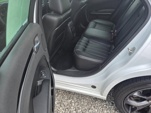 Used 2023 Chrysler 300 S image 7