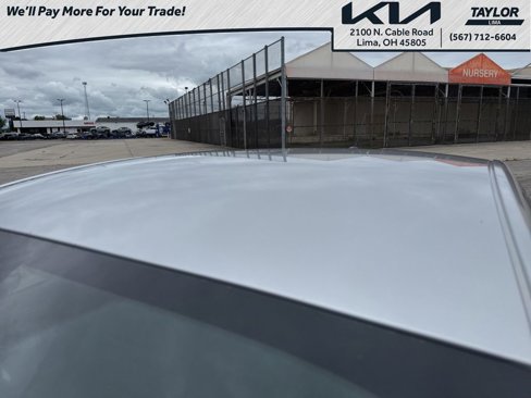 Used 2018 Ford Fusion SE image 12