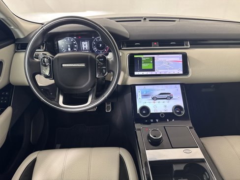 Used 2018 Land Rover Range Rover Velar R-Dynamic SE image 27