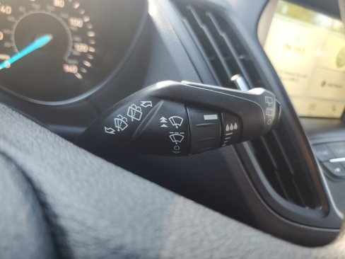 Used 2018 Ford Escape SE w/ SE Sync 3 Package image 26