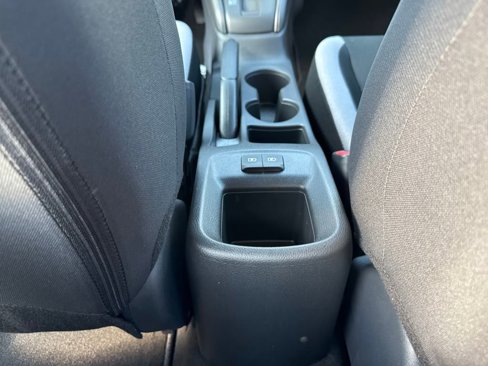 New 2025 Nissan Versa S w/ Trunk Package image 31