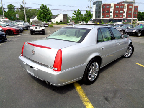 Used 2010 Cadillac DTS Platinum image 2
