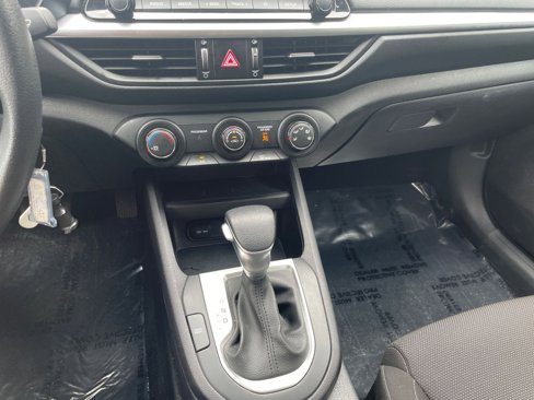 Used 2024 Kia Forte LXS image 37