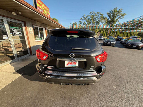 Used 2017 Nissan Pathfinder SL w/ SL Premium Package image 7