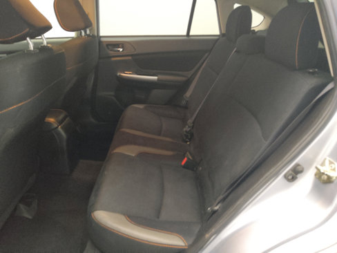 Used 2017 Subaru Crosstrek 2.0i Premium image 18