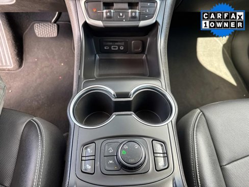 Certified 2024 GMC Terrain SLT image 29