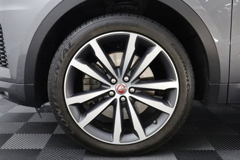 Used 2020 Jaguar E-PACE R-Dynamic S image 22