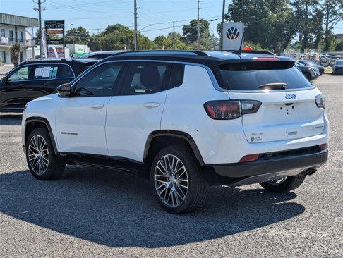 Used 2022 Jeep Compass Limited w/ Elite Group image 5