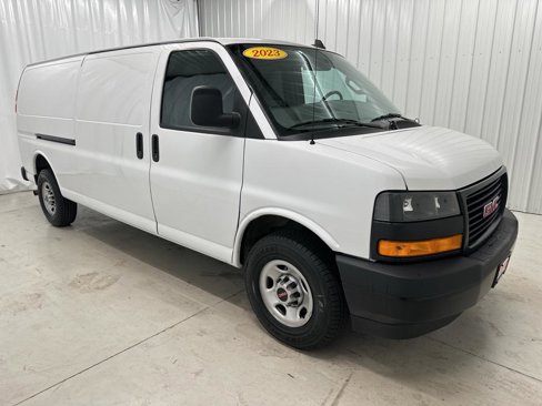 Used 2023 GMC Savana 2500 Extended w/ Driver Convenience Package image 5
