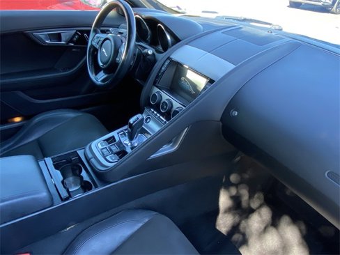 Used 2017 Jaguar F-TYPE Convertible image 6