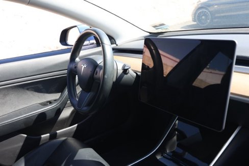 Used 2019 Tesla Model 3 Long Range image 19