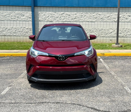 Used 2019 Toyota C-HR LE image 2