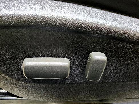 Used 2013 Chevrolet Camaro LT image 17