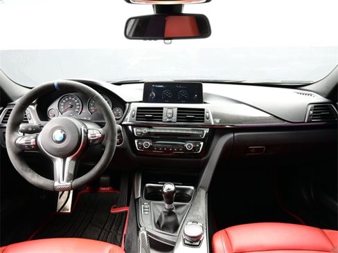 Used 2016 BMW M3 image 21