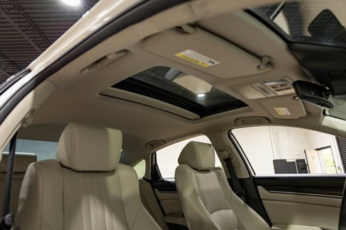 Used 2018 Honda Accord EX-L image 29