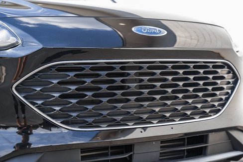 Used 2020 Ford Escape SEL image 16