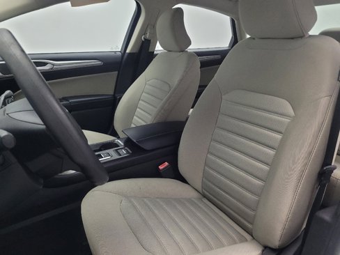 Used 2018 Ford Fusion S image 17