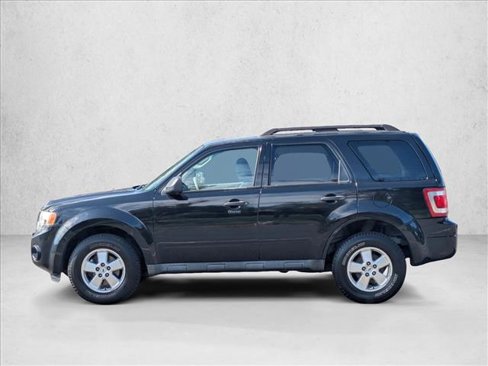 Used 2011 Ford Escape XLT w/ 203A Rapid Spec Order Code image 9