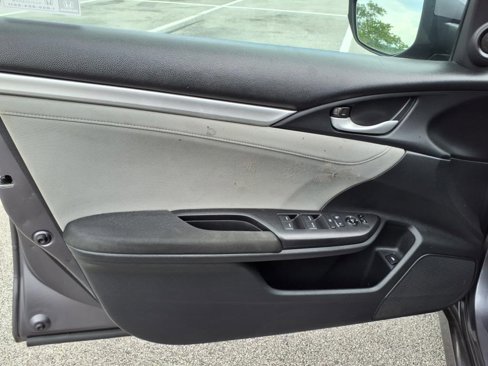 Used 2020 Honda Civic EX image 27