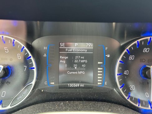 Used 2017 Chrysler Pacifica LX image 15
