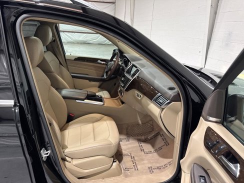 Used 2015 Mercedes-Benz ML 350 4MATIC image 53