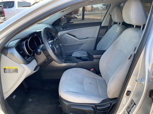 Used 2015 Kia Optima LX image 16