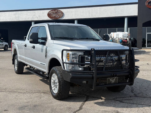Used 2019 Ford F250 XLT w/ XLT Value Package image 3