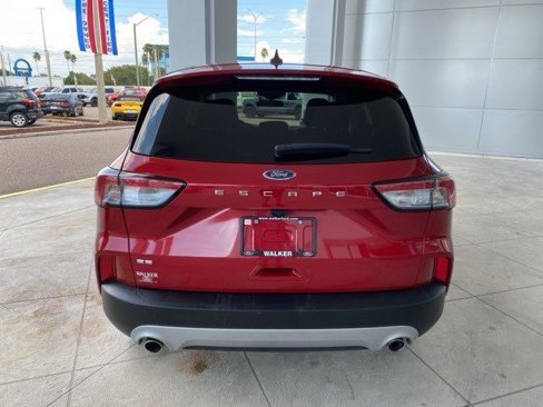 Certified 2022 Ford Escape SE image 6