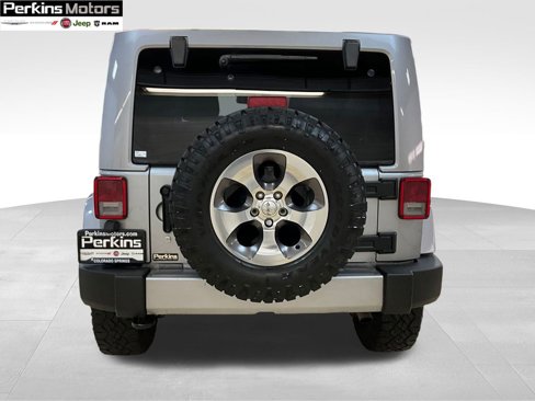 Used 2018 Jeep Wrangler Unlimited Sahara image 5