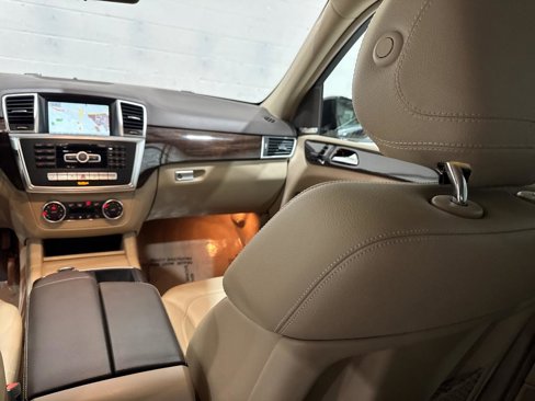 Used 2015 Mercedes-Benz ML 350 4MATIC image 59