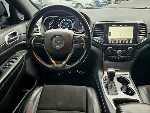 Used 2021 Jeep Grand Cherokee Laredo X image 31