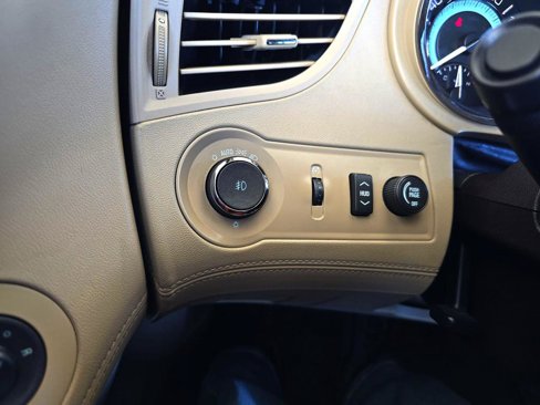 Used 2010 Buick LaCrosse CXS w/ Touring Package image 19