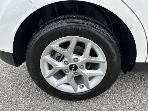 Used 2023 Kia Soul LX w/ LX Technology Package image 17