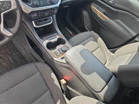 Used 2022 GMC Acadia SLE w/ Driver Convenience Package image 22