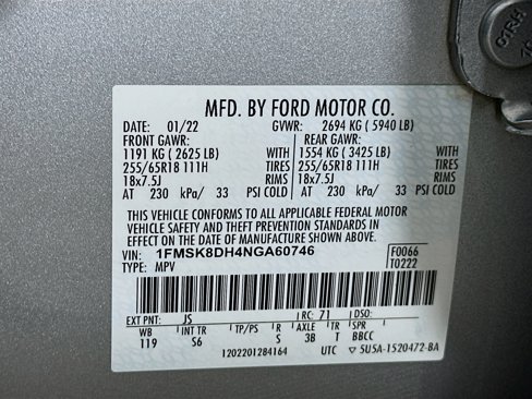 Used 2022 Ford Explorer XLT w/ Equipment Group 202A image 12