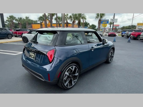 Certified 2025 MINI Cooper 2-Door Hardtop image 24