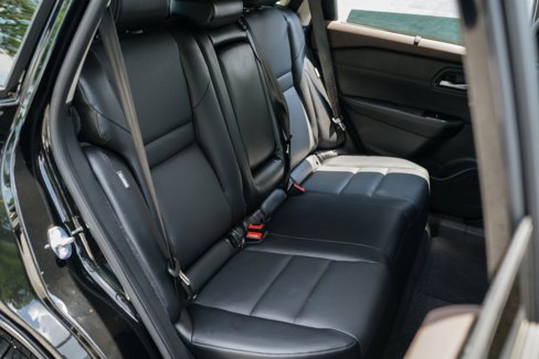 Used 2023 Nissan Rogue SV image 25