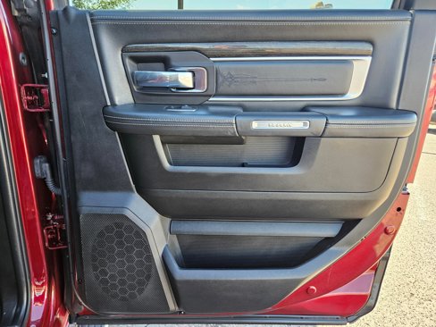 Used 2018 RAM 3500 Laramie Longhorn image 19