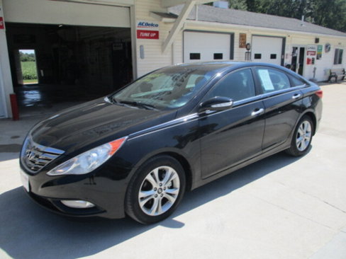 Used 2011 Hyundai Sonata Limited w/ Navigation Pkg 5 image 12
