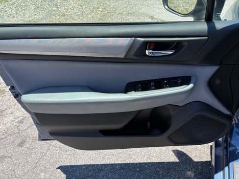Used 2019 Subaru Legacy 2.5i Premium image 11