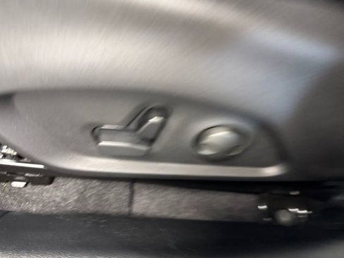 New 2026 Jeep Compass Latitude image 23