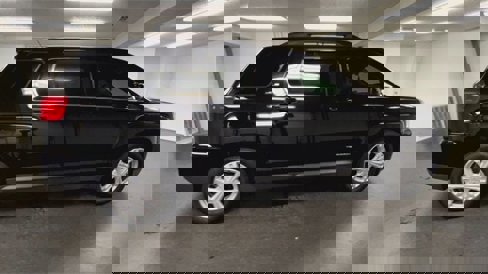 Certified 2017 GMC Terrain SLE w/ Driver Alert Package I image 9