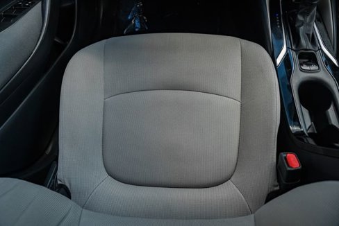 Used 2022 Toyota Corolla LE image 27